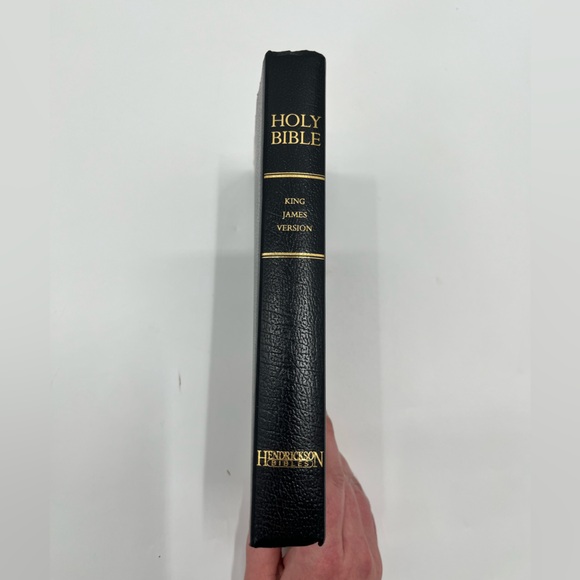 Holy Bible Hendrickson Bibles King James Version Black Soft Bound Book - Picture 2 of 14